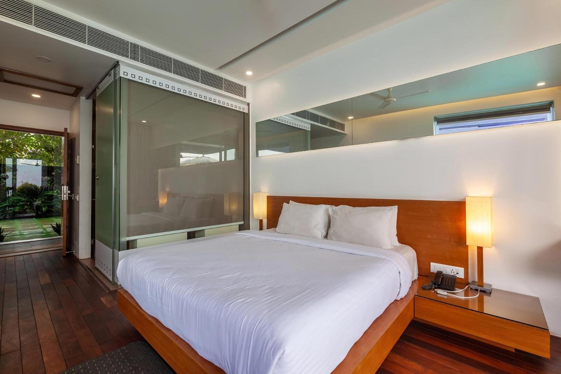 Stayvista At The Rain - River Villa With Infinity Pool Alappuzha Екстер'єр фото