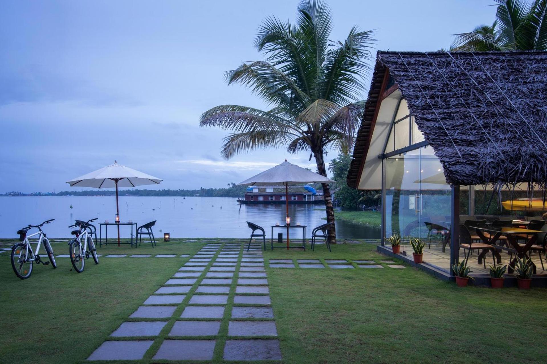 Stayvista At The Rain - River Villa With Infinity Pool Alappuzha Екстер'єр фото