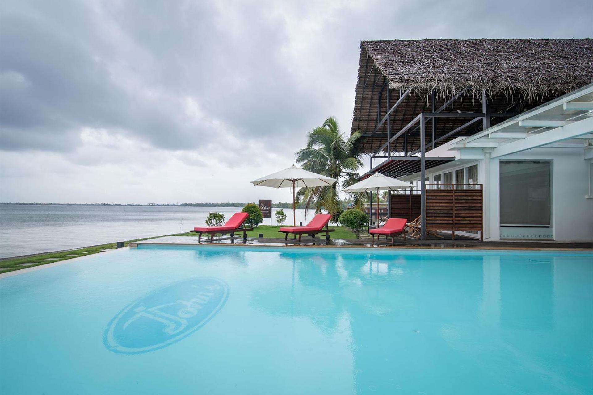 Stayvista At The Rain - River Villa With Infinity Pool Alappuzha Екстер'єр фото