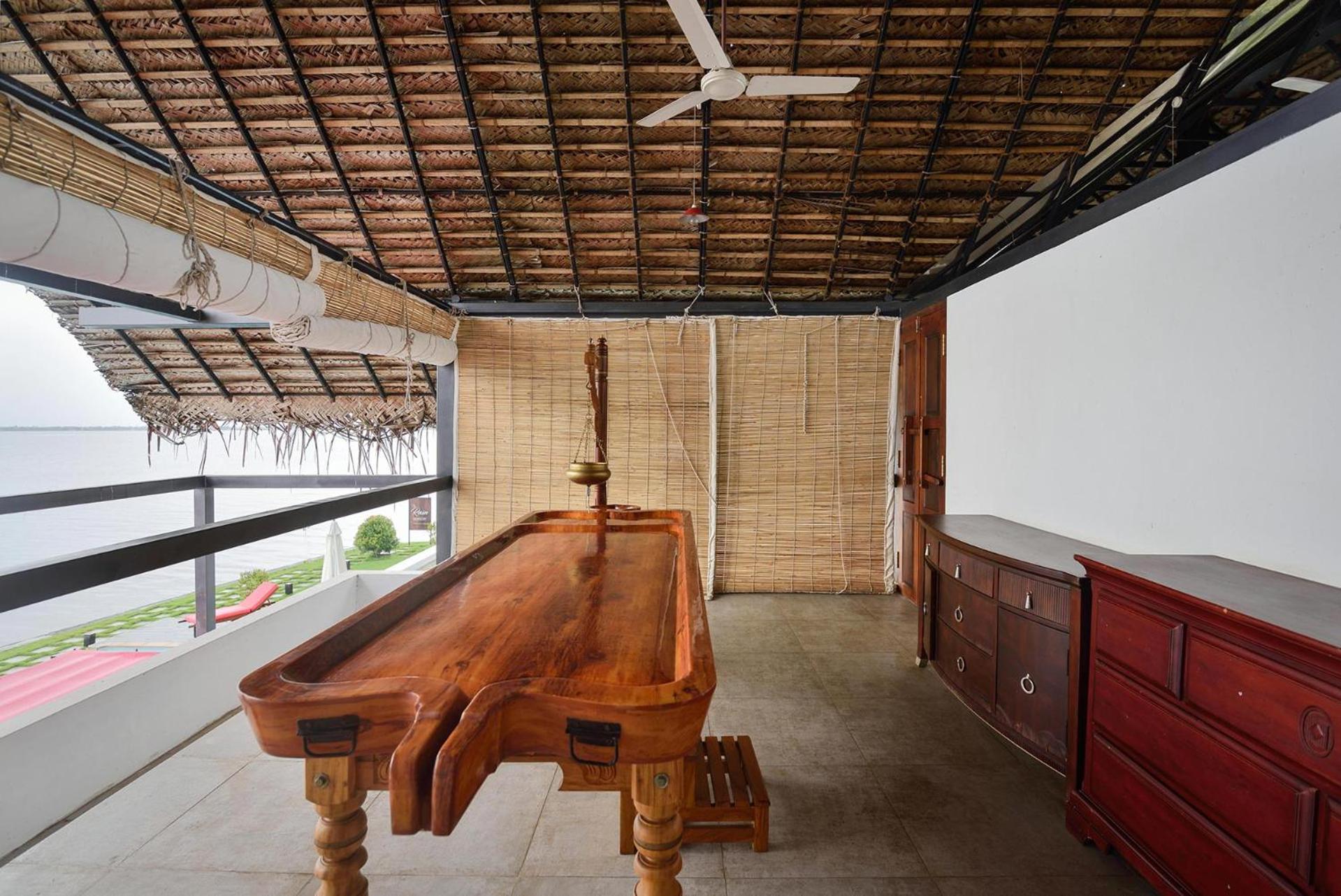 Stayvista At The Rain - River Villa With Infinity Pool Alappuzha Екстер'єр фото